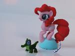 Pinkie and Gummy