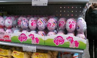 MLP Easter Merch - Eggs, Eggs with Pony Toys, and Giant Chocolate Egg Shaped Thing!
