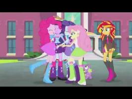 My Little Pony Friends: Celebrating 4 Years of Friendship, Magic and Ponies